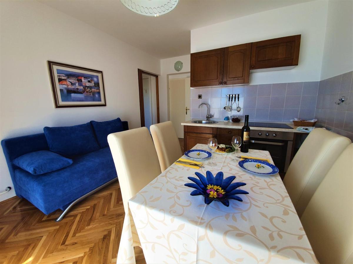Bed and Breakfast F• R• I• E• N• D• S• Novalja Zewnętrze zdjęcie